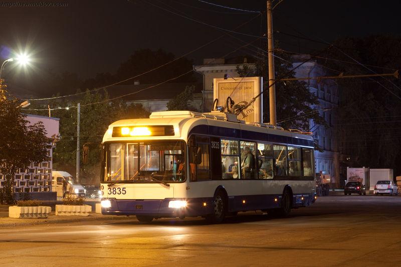 Общественный транспорт в Кишиневе будет ездить и ночью