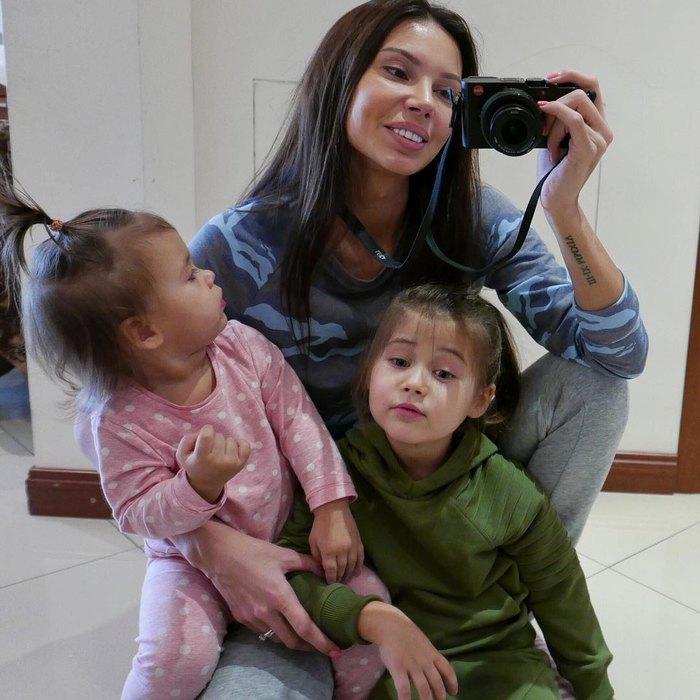 Жена рэпера Джигана Оксана Самойлова стала дизайнером детской одежды
