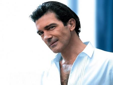 Antonio Banderas şi Sharon Stone sunt împreună