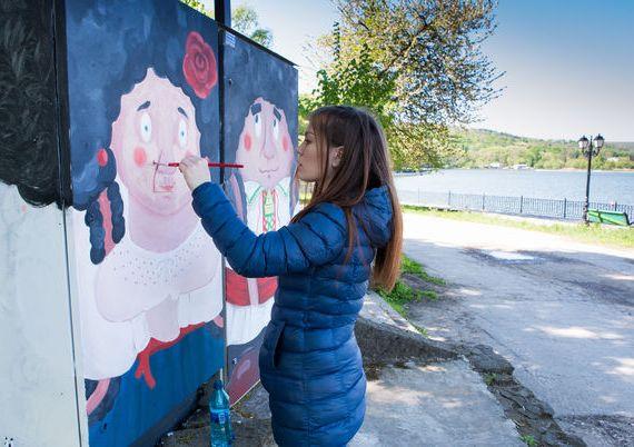 În parcul „Valea Morilor” a apărut ”soția” lui Guguță