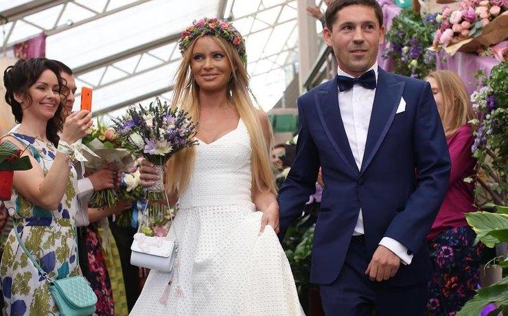 Дана Борисова подала на развод накануне годовщины и зареклась выходить замуж