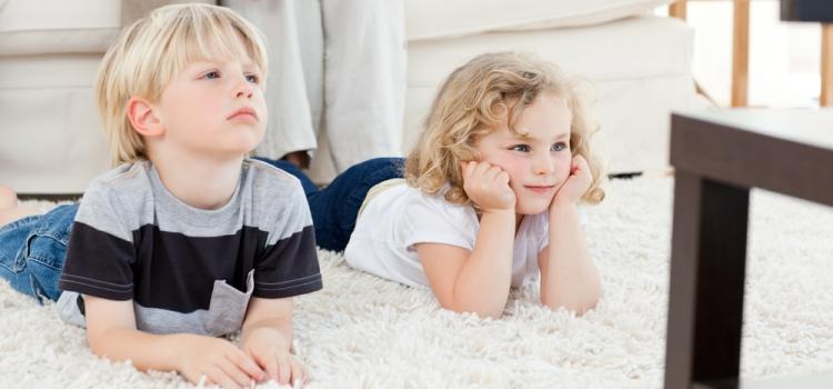 Copilul și televizorul: reguli de comportament