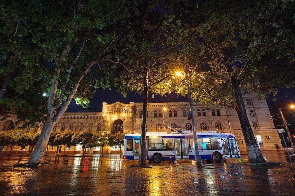 В Кишиневе начнет ездить ночной общественный транспорт