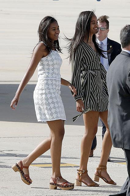 Michelle Obama, alături de mama sa și cele două fiice întâmpinate frumos în Spania