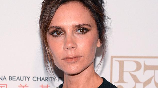 Victoria Beckham si fiica ei, Harper, intr-o ipostaza tandra! Fotografia care i-a emotionat pe fani