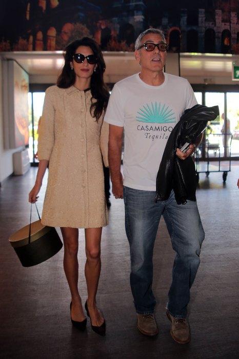 Джордж Клуни с женой защитились от шизофренника, приславшего 189 страниц угроз