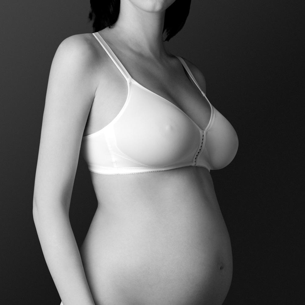 Уход за грудью во время беременности. Полезные советы