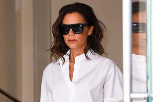 Incaltarile in care nu te-ai astepta sa o vezi vreodata pe Victoria Beckham