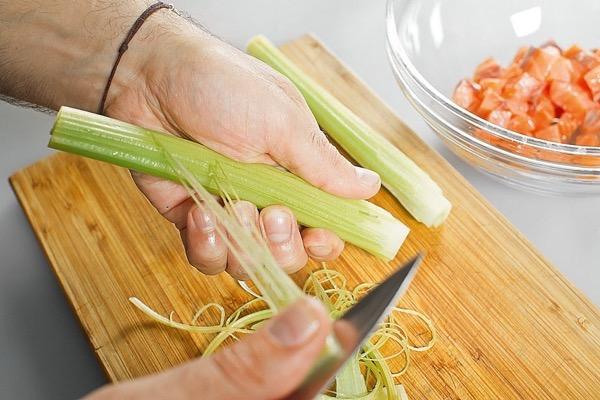 Salată de somon, ţelină şi morcov