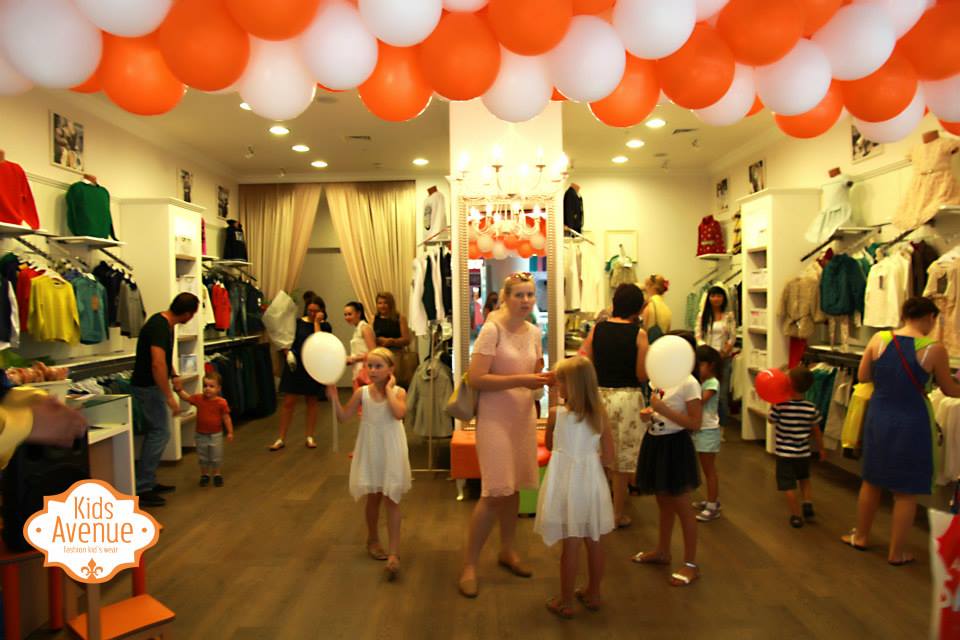 Deschiderea magazinului de haine pentru copii Kids Avenue