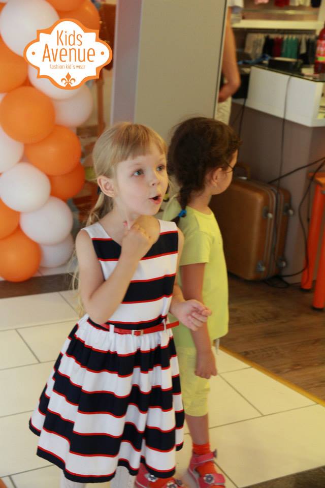 Deschiderea magazinului de haine pentru copii Kids Avenue