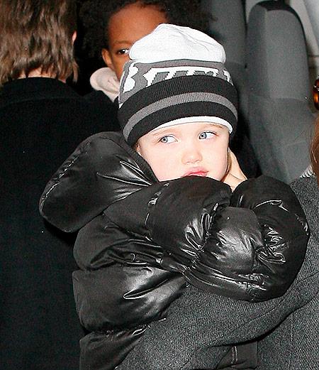 Stilul vestimentar al copiilor de vedete: Shiloh Nouvel Jolie Pitt