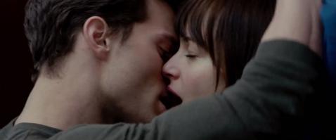 Jamie Dornan si Dakota Johnson,în primul trailer pentru filmul "Fifty shades of grey"