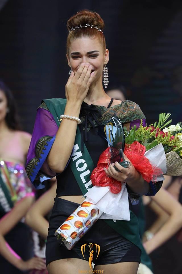 Încă un titlu pentru Moldova! Tatiana Ovcinicova aduce acasă un premiu de la Miss Earth