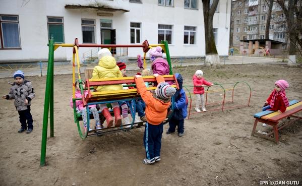 Румыния перечислила Республике Молдова три миллиона евро для детских садов