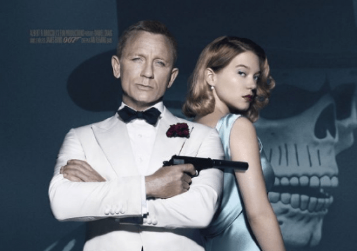 Cine va fi următoarea fată Bond? Patru actrițe celebre se bat pentru acest rol