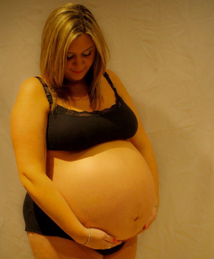 Cum arată copilul care a ieşit din cea mai mare burtă de gravidă din lume?