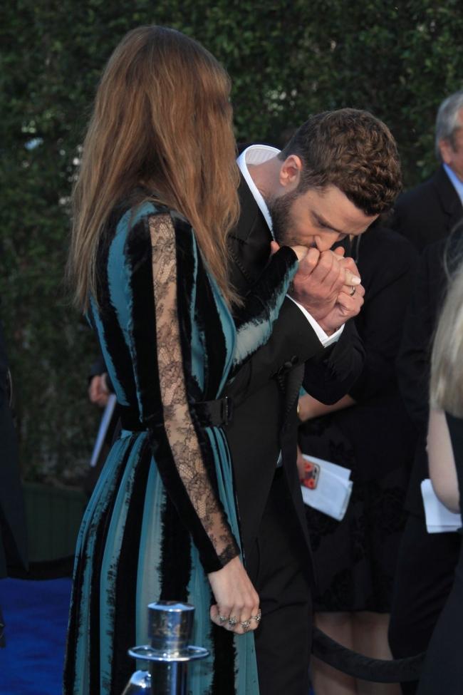 Justin Timberlake este mai indragostit ca niciodata!