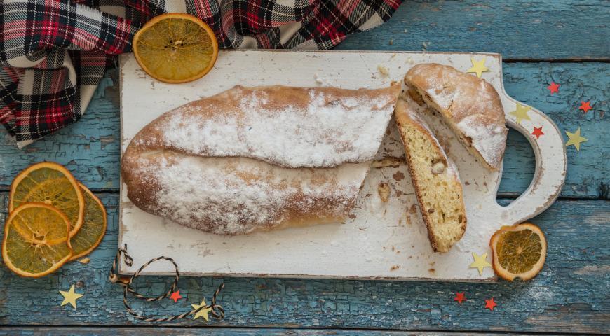 Stollen de portocale cu migdale