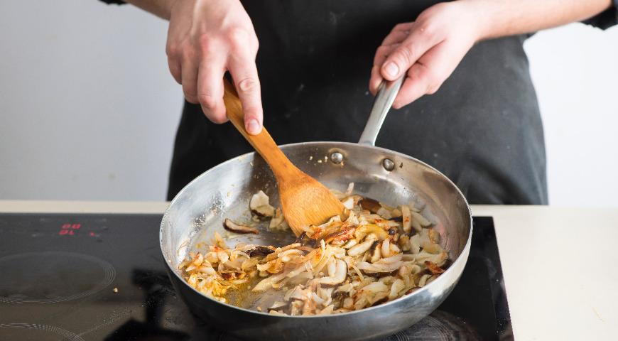 Beef Stroganoff din ciuperci