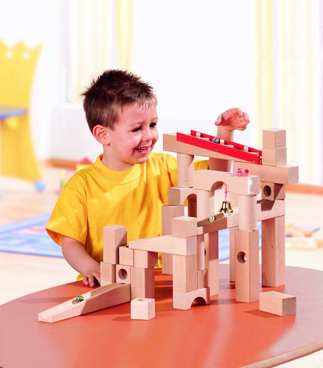 Ce seturi de construcții (tip lego) să alegem pentru copiii de până la 3 ani