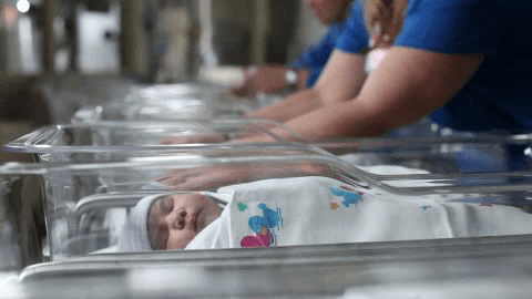 Dezvaluirile socante ale unei asistente de neonatologie din Romania