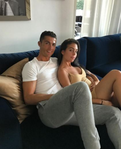 Poze noi care confirmă că iubita lui Ronaldo este însărcinată (FOTO)