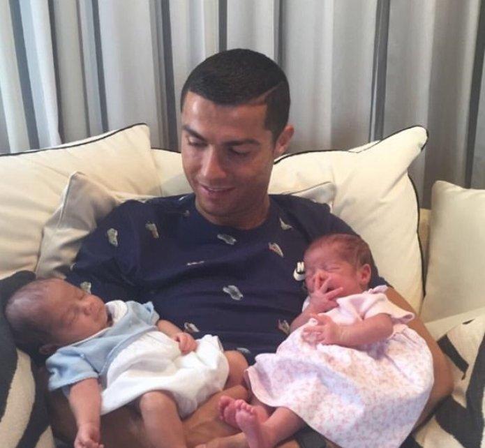 E oficial! Cristiano Ronaldo a confirmat că actuala lui iubită este însărcinată (FOTO)
