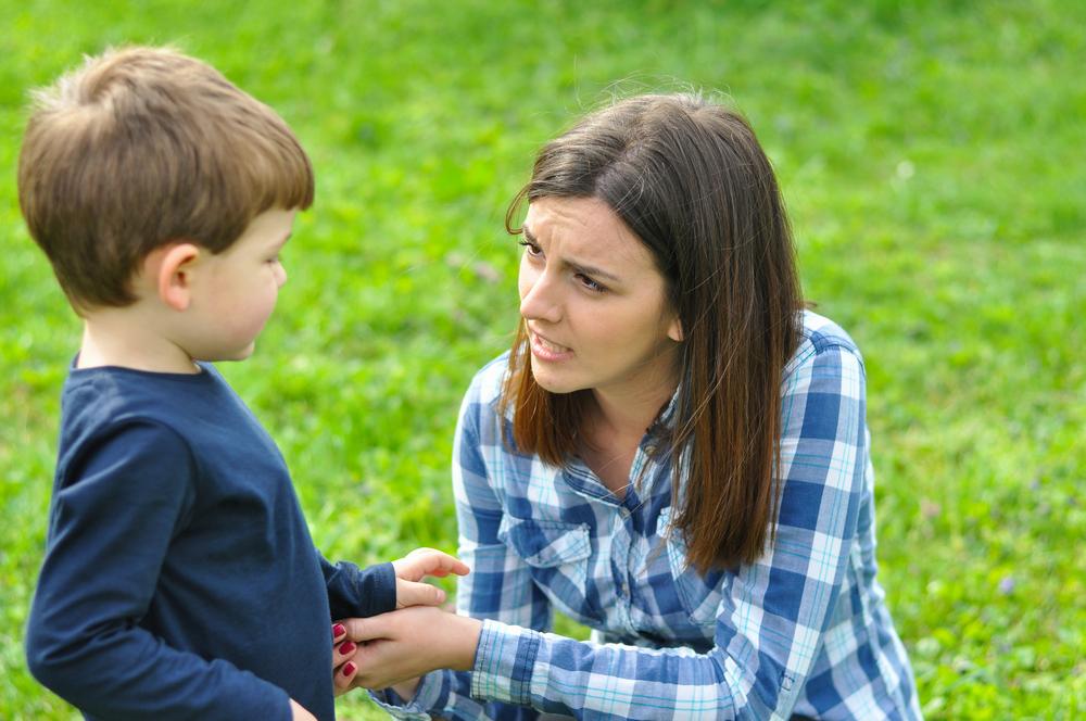 11 fraze magice pe care fiecare copil trebuie să le audă