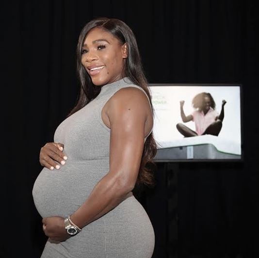 Graviduța Serena Williams a pozat pentru Vogue