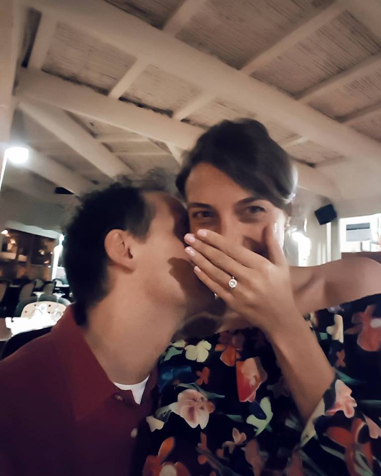 Cristina Surdu s-a logodit. Ce inel a primit de la iubitul său