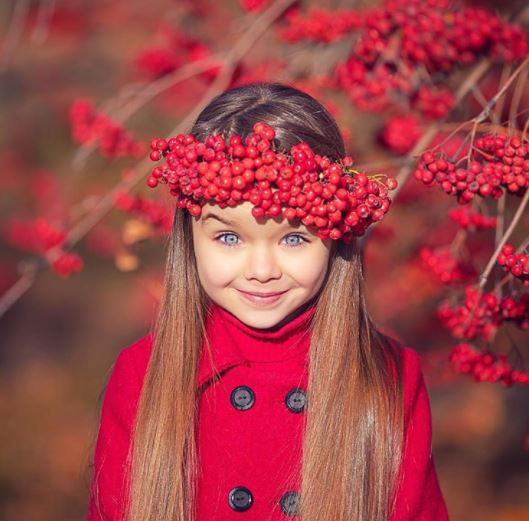 Anastasia, cea mai frumoasă fetiță de pe planetă! Micuța rusoaică este poreclită Barbie!