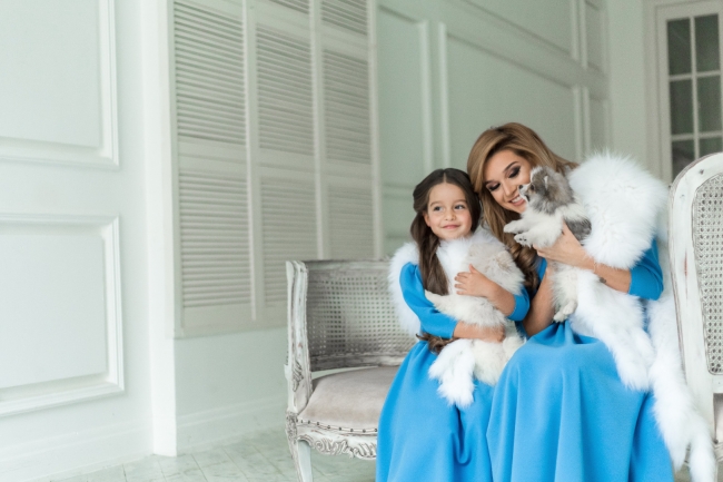 5-летняя дочь Ксении Бородиной стала моделью. Мама и дочка снялись в рекламе известного бренда