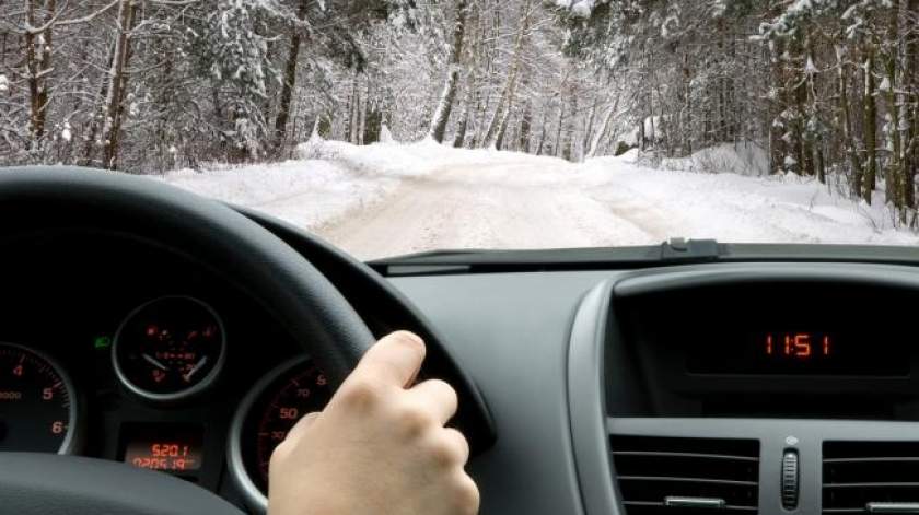 Deplasare sigură pe timp de ger: Recomandări pentru șoferi