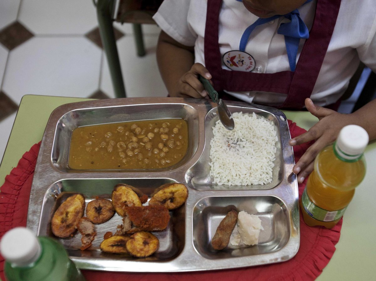 Фоторепортаж - школьные обеды в разных странах мира