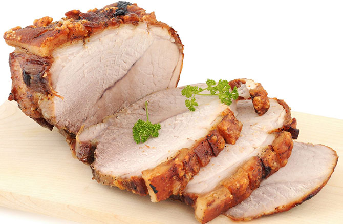 Masa de Revelion: cotlet de porc la cuptor - cum preparăm corect