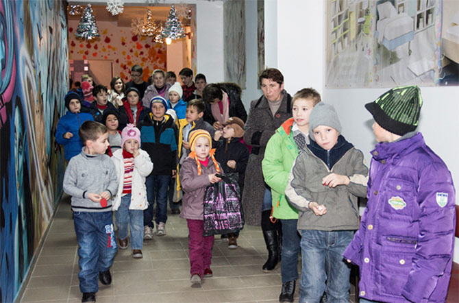 Compania LG Moldova a daruit sarbatoare copiilor orfani