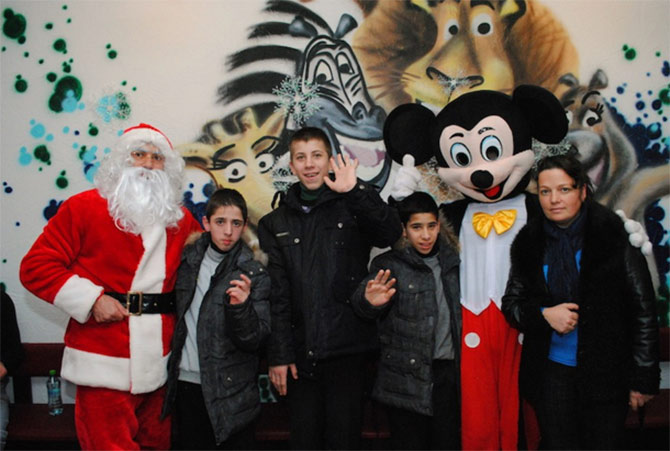 Компания LG Молдова подарила праздник детям-сиротам