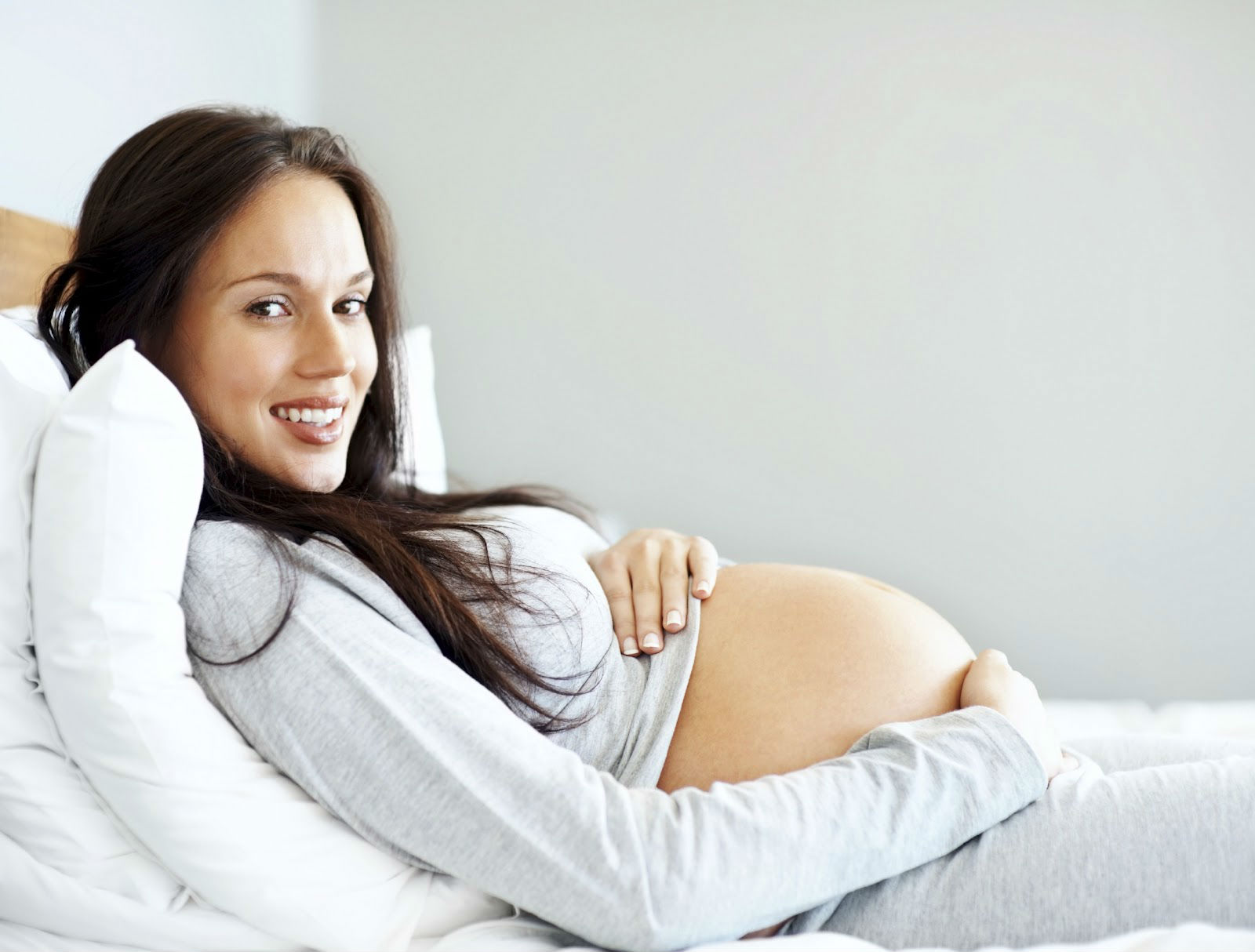 De ce este bine, ca gravida să fie singură în timpul nașterii