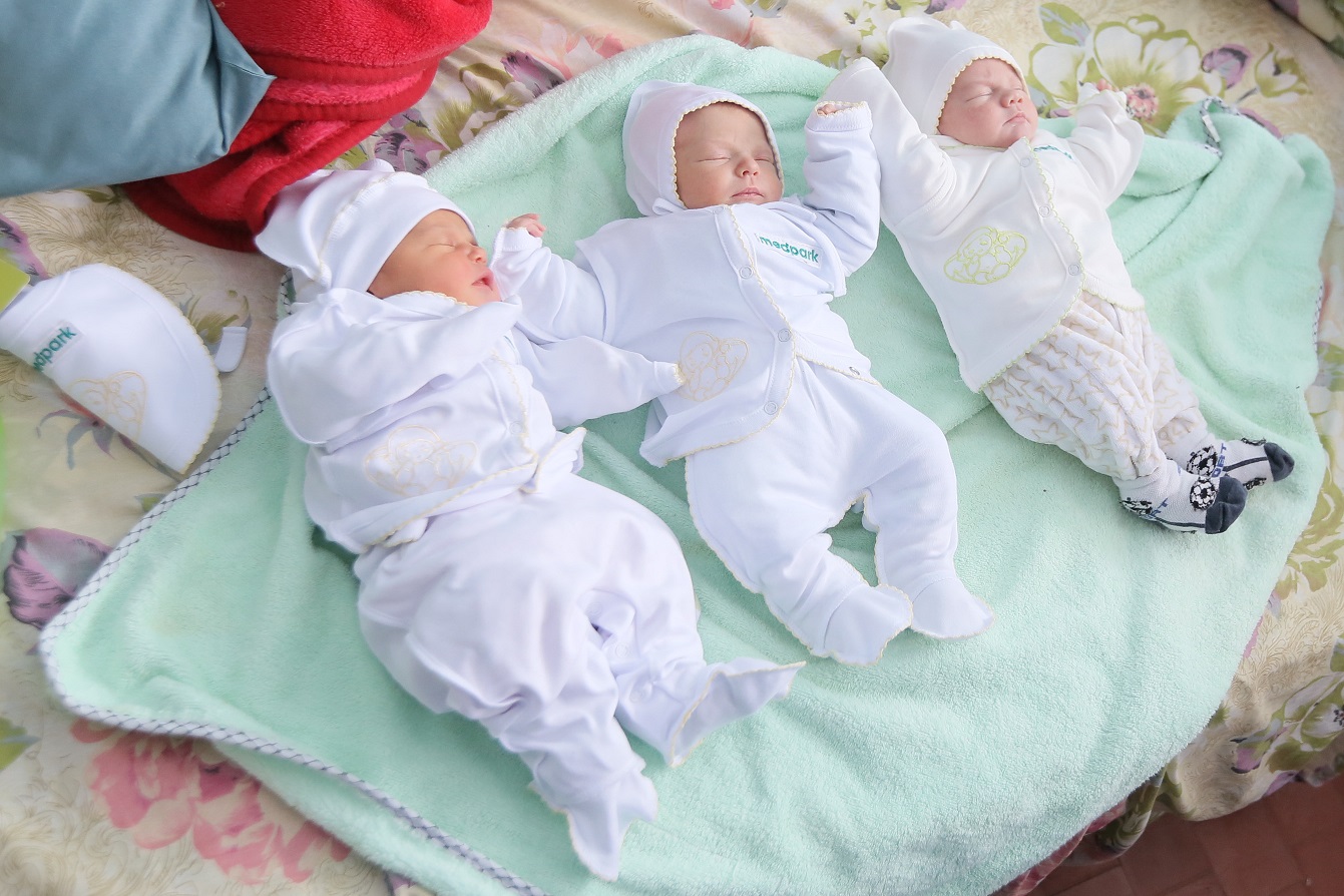 120 de bebeluși din familii numeroase, întâmpinați cu drag de Medpark
