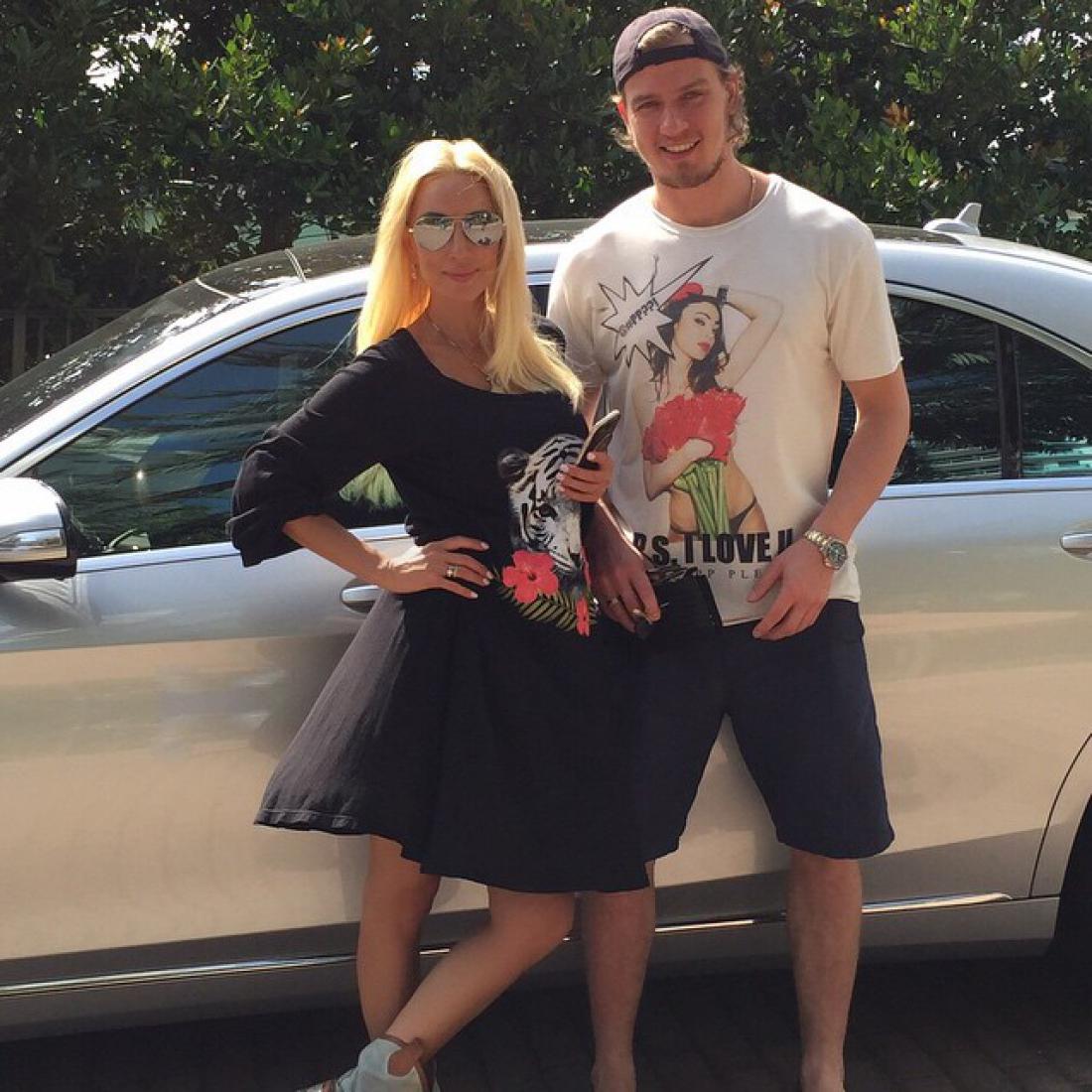 Лера Кудрявцева показала, как выглядит ее 27-летний муж без одежды