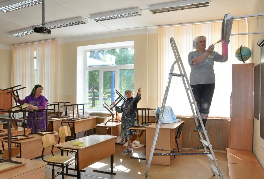 Половину учебных заведений Кишинева лишили средств на ремонт