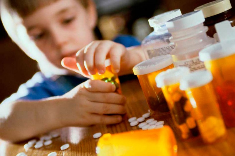 Внимание! В Молдове около 200 детей в этом году отравились лекарствами из-за недосмотра родителей