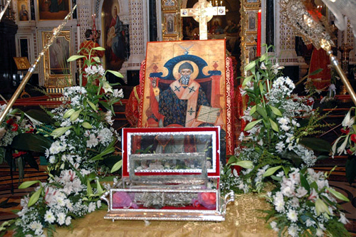 В Молдову привезли мощи святого Спиридона Тримифунсткого