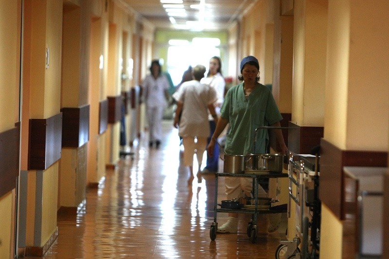 Dosar penal pentru neglijența unor medici de la Spitalul Sfînta Treime