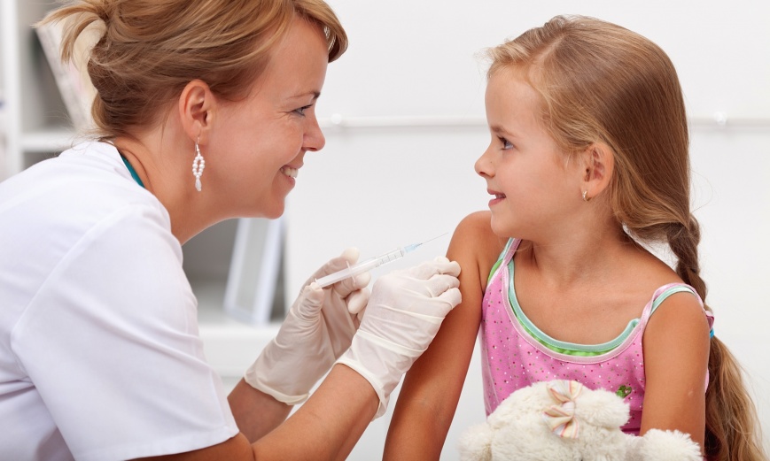 Cât de necesară este vaccinarea? Când și cum se fac vaccinurile? Interviu cu specialistul Olga Nosova