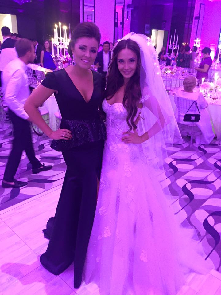Cristina Moldovanu a îmbrăcat rochia de mireasă și a spus „Da”!