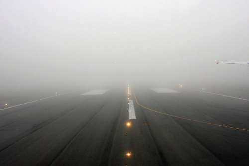 Густой туман нарушил график полётов в аэропорту Кишинева