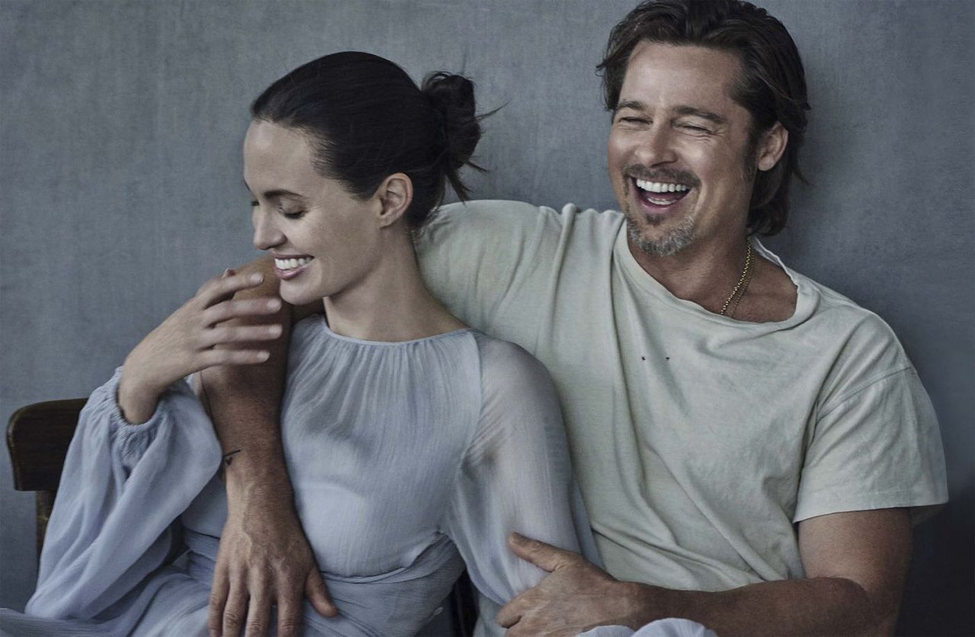 Анджелина Джоли и Брэд Питт в совместной фотосессии
