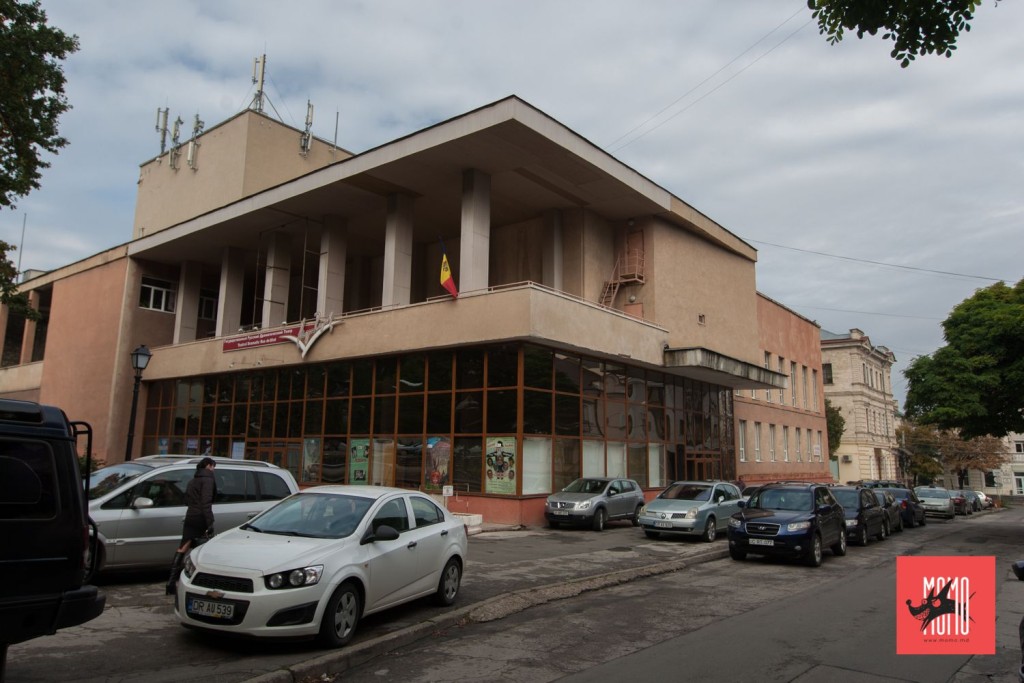10 clădiri care au dispărut din Chişinău (Foto)